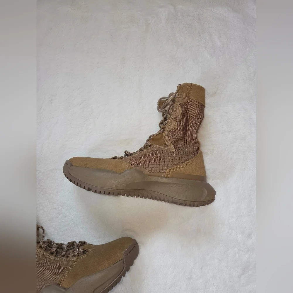 Nike sfb b2